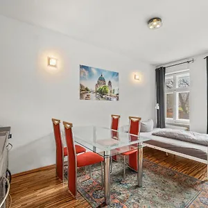 Budget Am Fernsehturm Apartment Berlin